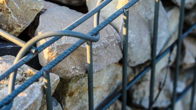 gabionen_hamburg https://mlyuqa4iedoh.i.optimole.com/cb:B-cq~35cee/w:640/h:360/q:mauto/f:best/ig:avif/https://frantzis-sohn.de/wp-content/uploads/2020/06/gabionen_hamburg.jpg